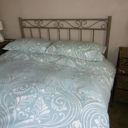 Le Chat Qui Peche B&B Chateauneuf-la-Foret ภายนอก รูปภาพ