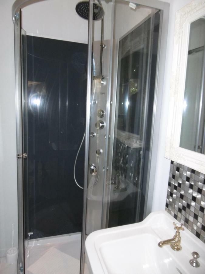 Le Chat Qui Peche B&B Chateauneuf-la-Foret ภายนอก รูปภาพ